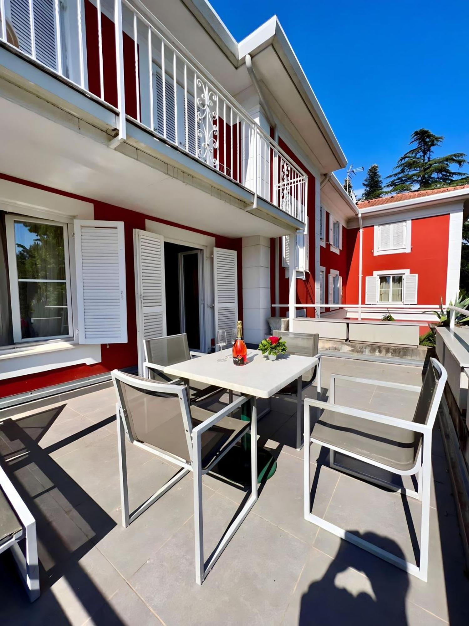 Villa Valdepian Apartments Савудрия Екстериор снимка