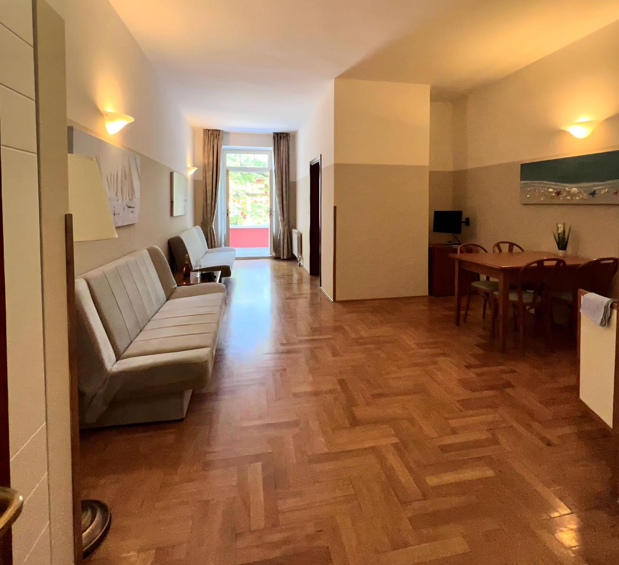 Villa Valdepian Apartments Савудрия Екстериор снимка