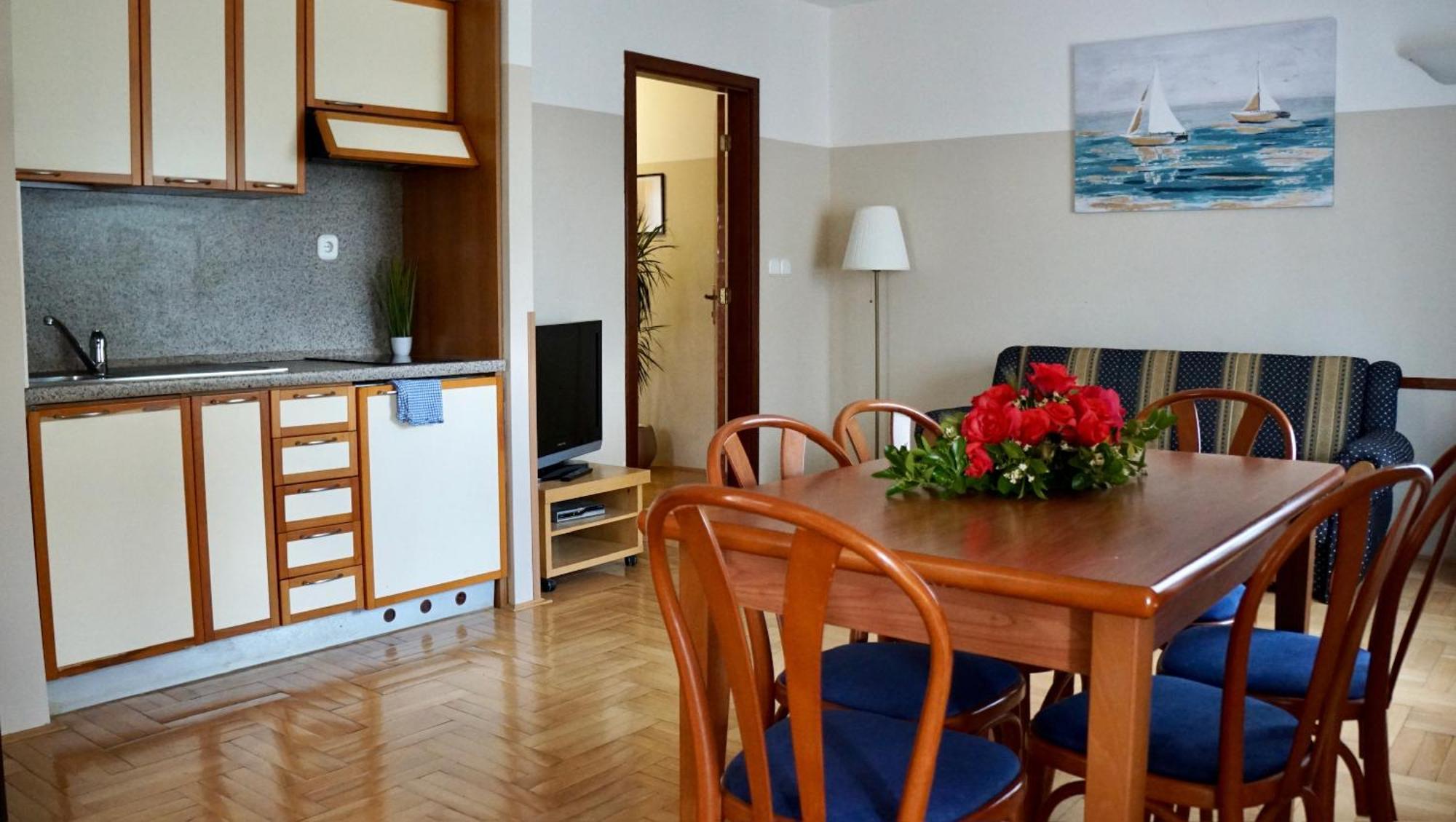 Villa Valdepian Apartments Савудрия Екстериор снимка