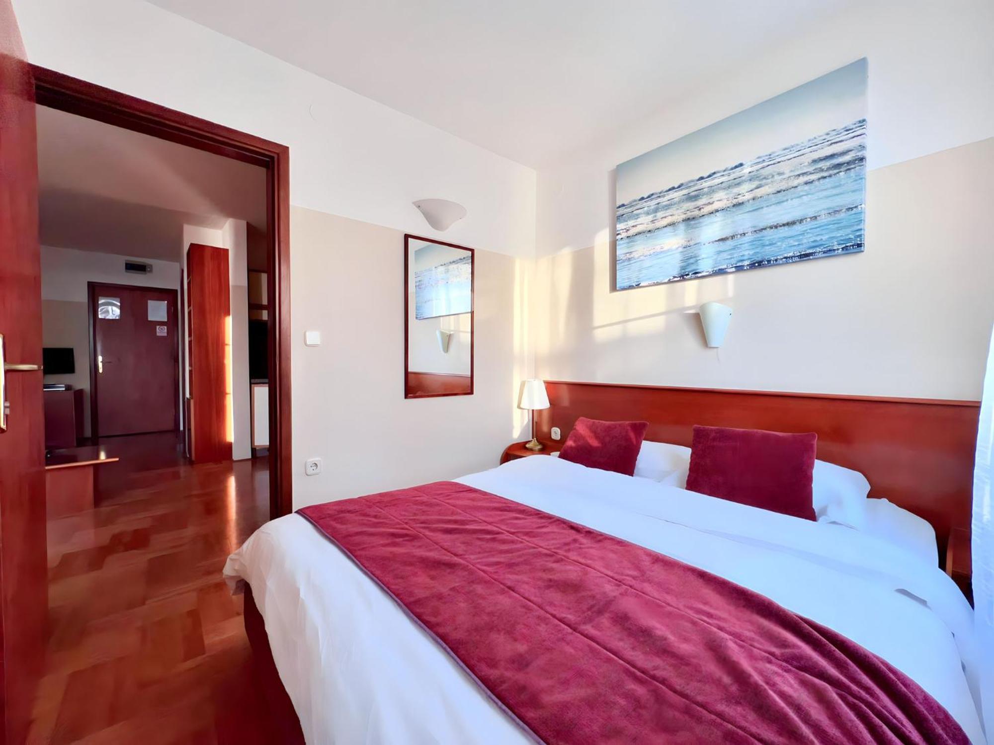 Villa Valdepian Apartments Савудрия Екстериор снимка